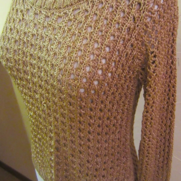 Lucky Brand Gold NWOT Sweater, Size Small - Picture 7 of 7
